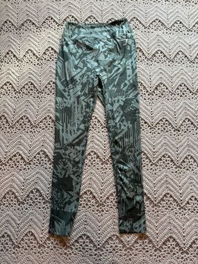 Gymshark GS Power Workout Leggings Willow Green Geometric Pattern Size Medium